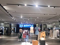 -ZARA(世贸天阶店)
