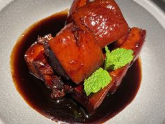 紫苏红烧肉-肆月河豚·淮扬菜·湘菜(华天店)