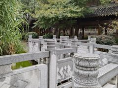 -绳金塔