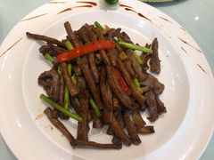 -万龙洲海鲜(大兴绿地缤纷城店)