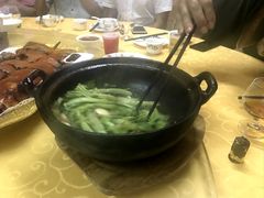 -大石鼓山庄·珠海第一烧猪