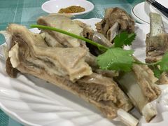 手抓羊肉-内蒙古牛羊肉特色美食(后海滨路店)