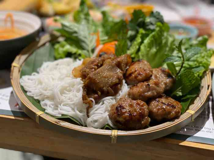 bun cha cha(力宝广场店)-"力宝楼下一家吃越南粉的餐厅,之前和同事经
