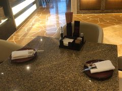 -怡咖啡海鲜自助餐厅(浦东香格里拉店)