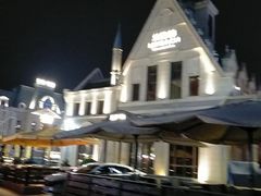 -LENBACH兰巴赫西餐啤酒坊(大连东港店)
