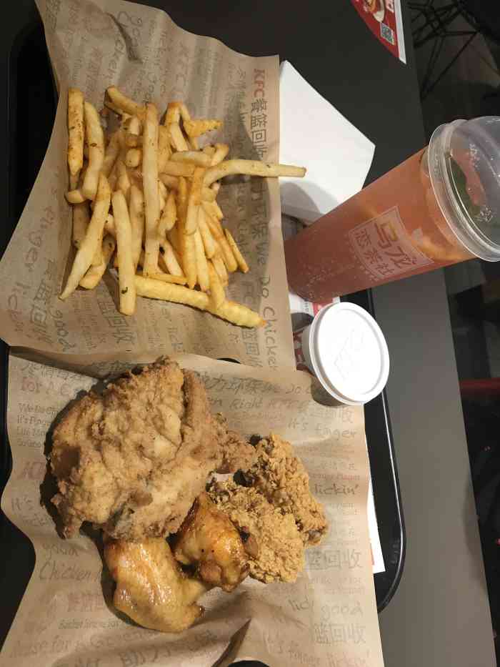 肯德基(南浔泰安店)-"泰安路kfc自从店面全新升级后就好像没有.