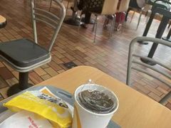 -麦当劳(烟台海港路店)