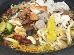 -菌乡缘·野生菌蒸汽鱼火锅(江边夜市店)