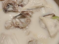 -滇香肴·云南菜蒸汽石锅鱼(云南北路店)