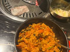 -金一味烤肉餐厅(新首尔旗舰店)