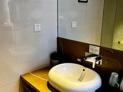 卫生间-天港漫非酒店(宁波火车站联丰路店)