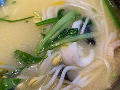 云南过桥米线-云海肴·汽锅鸡·云南菜(苏州中心店)