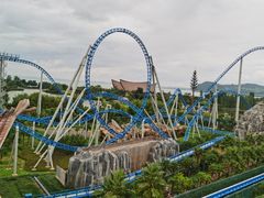 -七彩云南欢乐世界