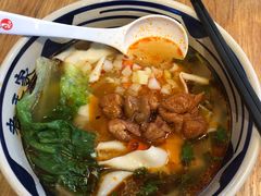 麻辣肥肠手工面-高望村老王家(南光店)