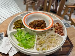 -小满手工粉(杭州滨江龙湖店)