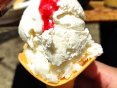 -松山湖凯悦酒店·Café自助餐厅·周末火舞秀表演
