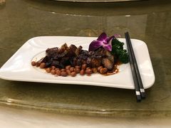 -东豪园林海鲜酒家(南港路辅路店)