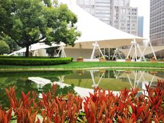 -陆家嘴中心绿地