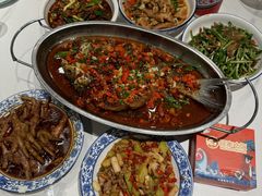 -回家吃饭·地道南昌菜(建德观总店)