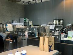 -瑞幸咖啡(汇日央扩国际广场店)