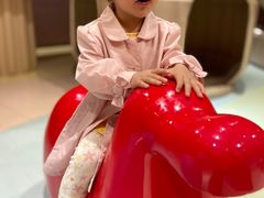 -水桶王国主题餐厅·聚会·生日派对·亲子活动·家庭套餐(亚龙湾希尔顿店)