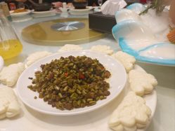 -鑫淼餐饮娱乐中心(江东街店)