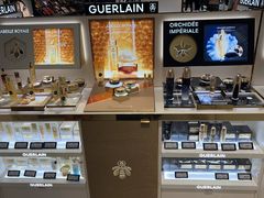 -维也纳国际机场