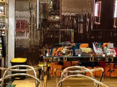 -VENCHI 闻绮(上海佛罗伦萨小镇店)