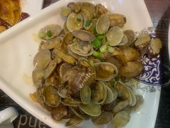 -扒虾小妹儿麻辣海鲜(宏图街店)