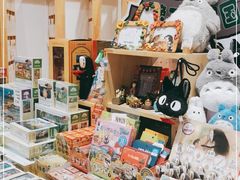 -猫的天空之城概念书店(杭州南宋御街店)