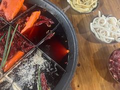 -正南齊北重庆老火锅(光华村直营店)