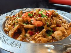 -胖哥俩肉蟹煲(上海悦荟广场店)