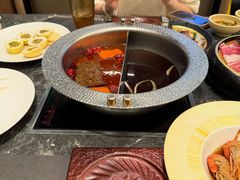 -牛YO寿喜烧·铁板烧和牛火锅自助(市府恒隆店)