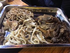 -金鼎雪山牦牛杂火锅(理县总店)