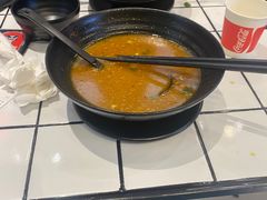 -肥汁米蘭香港米线(长宁来福士店)