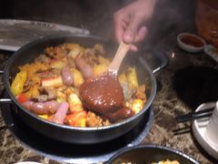 -猪啊牛呀羊啊铜盘烤肉(正大广场店)