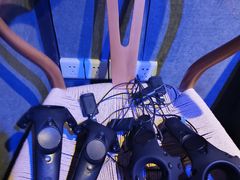 -VR 间客漫·PS电玩·虚拟现实包间游戏电竞(街道口店)