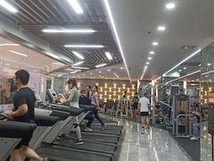 -美航国际健身(北京华联店)