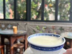 -周大娘牛乳(旧寨古村总店)