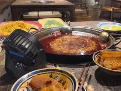 -旧街市鲜货老火锅(大光路店)