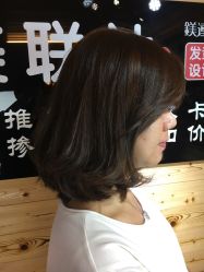 -镁连社·美联社