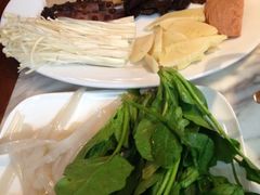 小火锅涮菜-功德林(南京西路店)