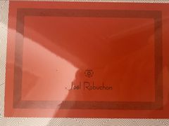 -Salon de The de Joel Robuchon(外滩18号店)