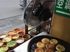 -梁记肥肠粉(宽窄巷子店)