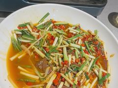 -有红鸡毛店·川菜(建设路店)