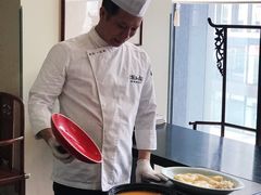 潮式金汤花胶煲鸡-潮上潮(南中环店)