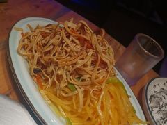 -山河屯铁锅炖鲜鹅·东北菜(开发区一店)