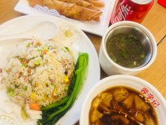 -蓉李记成都名小吃(武汉菱角湖万达店)