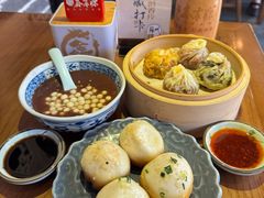 -鑫震源·苏式大虾生煎(山塘街店)