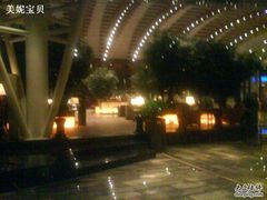 大堂-苏州金鸡湖中茵皇冠假日酒店